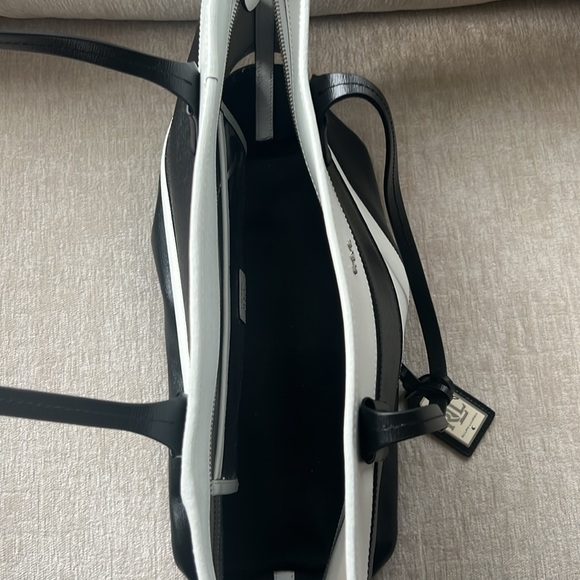 Ralph Lauren Black Label classy elegant black & white tote. - Picture 5 of 11